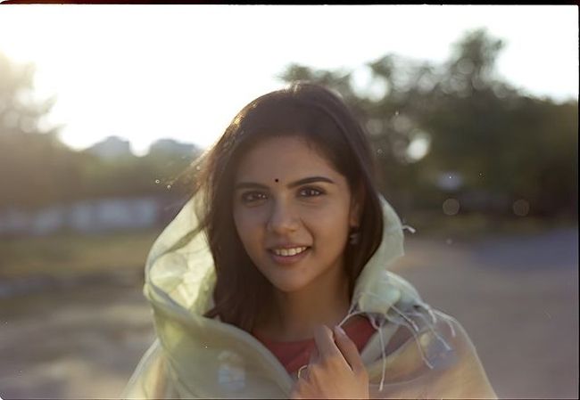 Lovely Vintage Looks Of Kalyani Priyadarshan